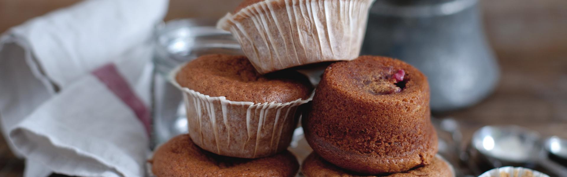 Kirschmuffins mit Frischkäsekern | Rezepte von Simply Yummy