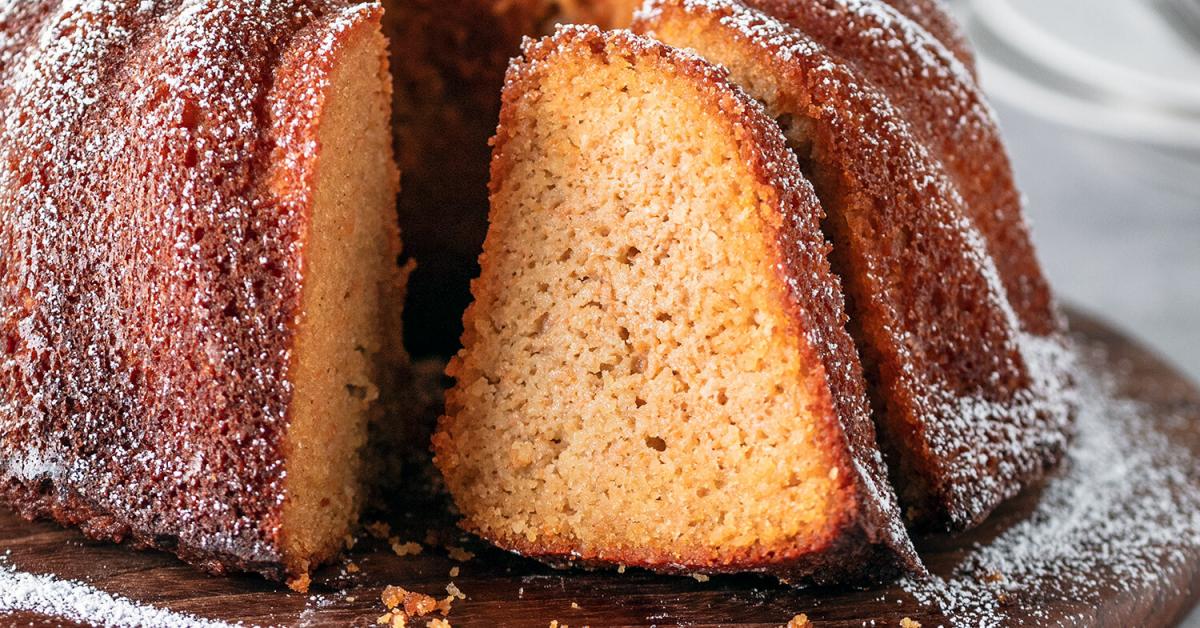 Apfel-Möhren-Kuchen mit Mandeln ohne Mehl | Simply Yummy