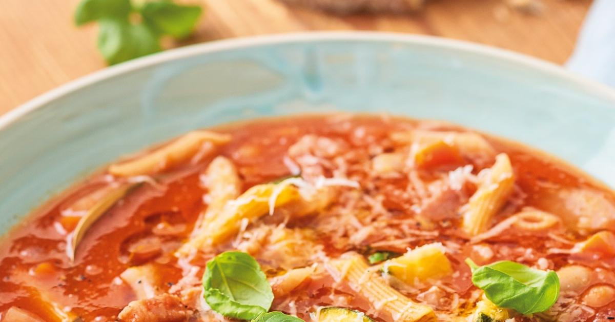 Minestrone im Cookit - italienisches Rezept | Simply Yummy