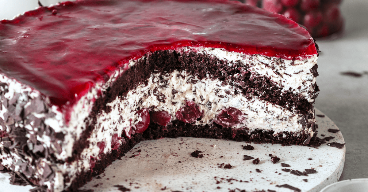 Stracciatella Kirsch Torte | Simply Yummy